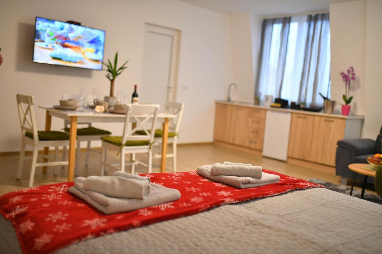 West In Apartments Cacak Exterior photo