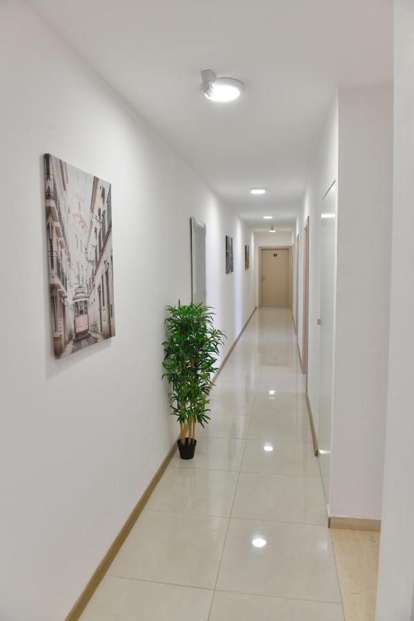 West In Apartments Cacak Exterior photo