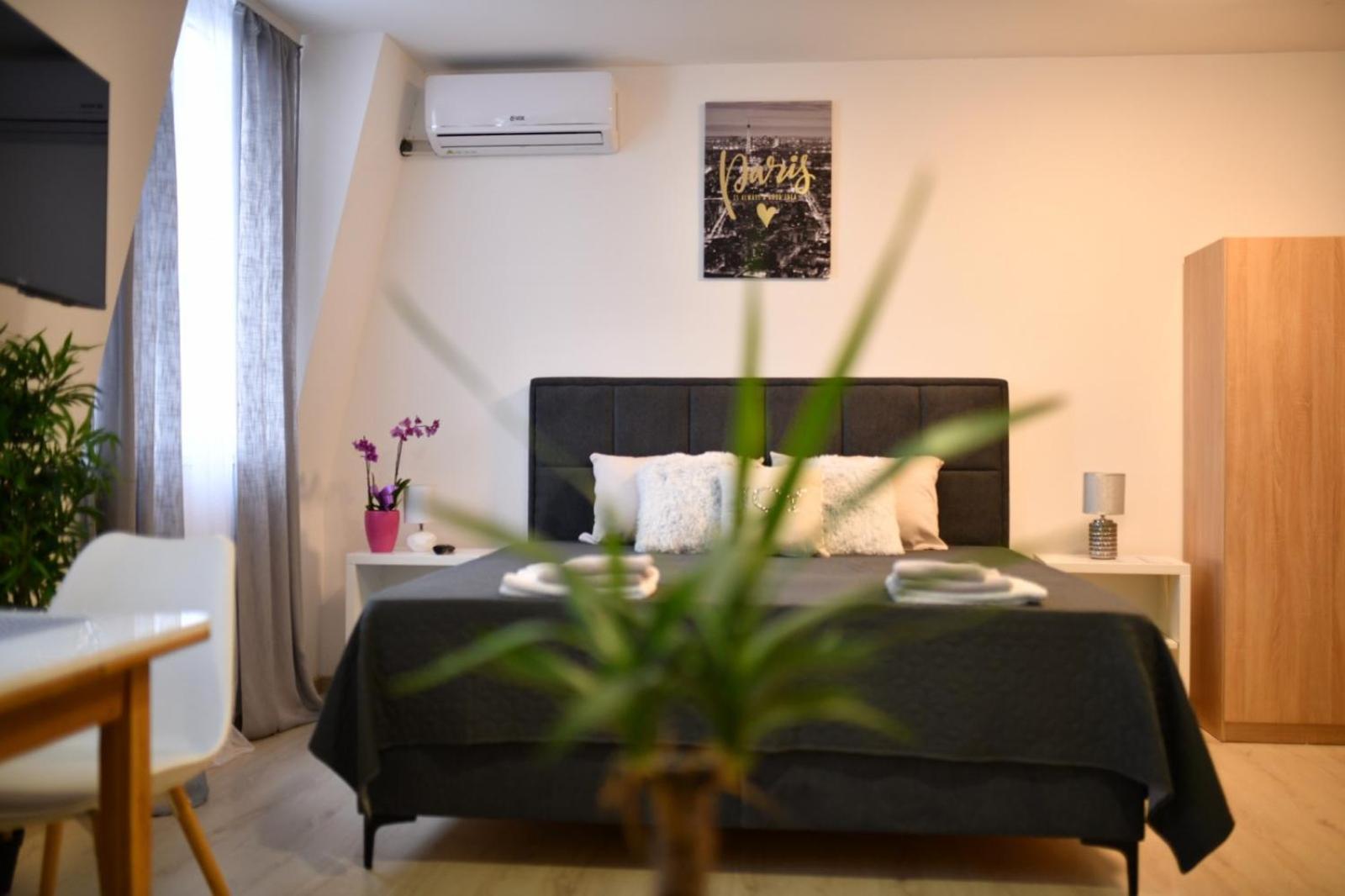 West In Apartments Cacak Exterior photo